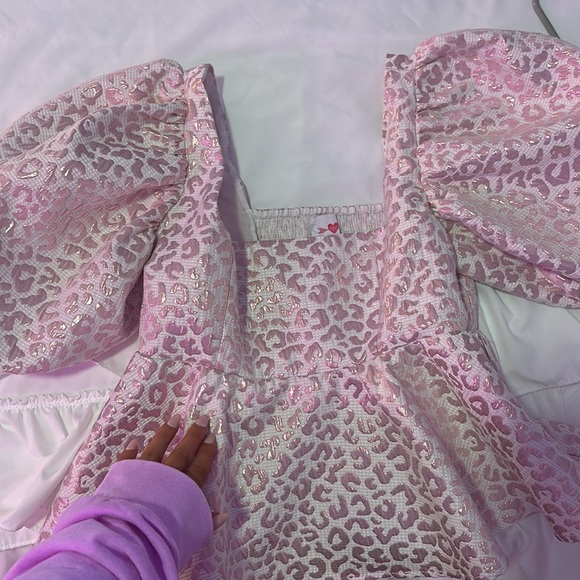 Buddy Love Pink and White Cheetah Print Tiered Bubble Top- Size Small - Picture 4 of 5